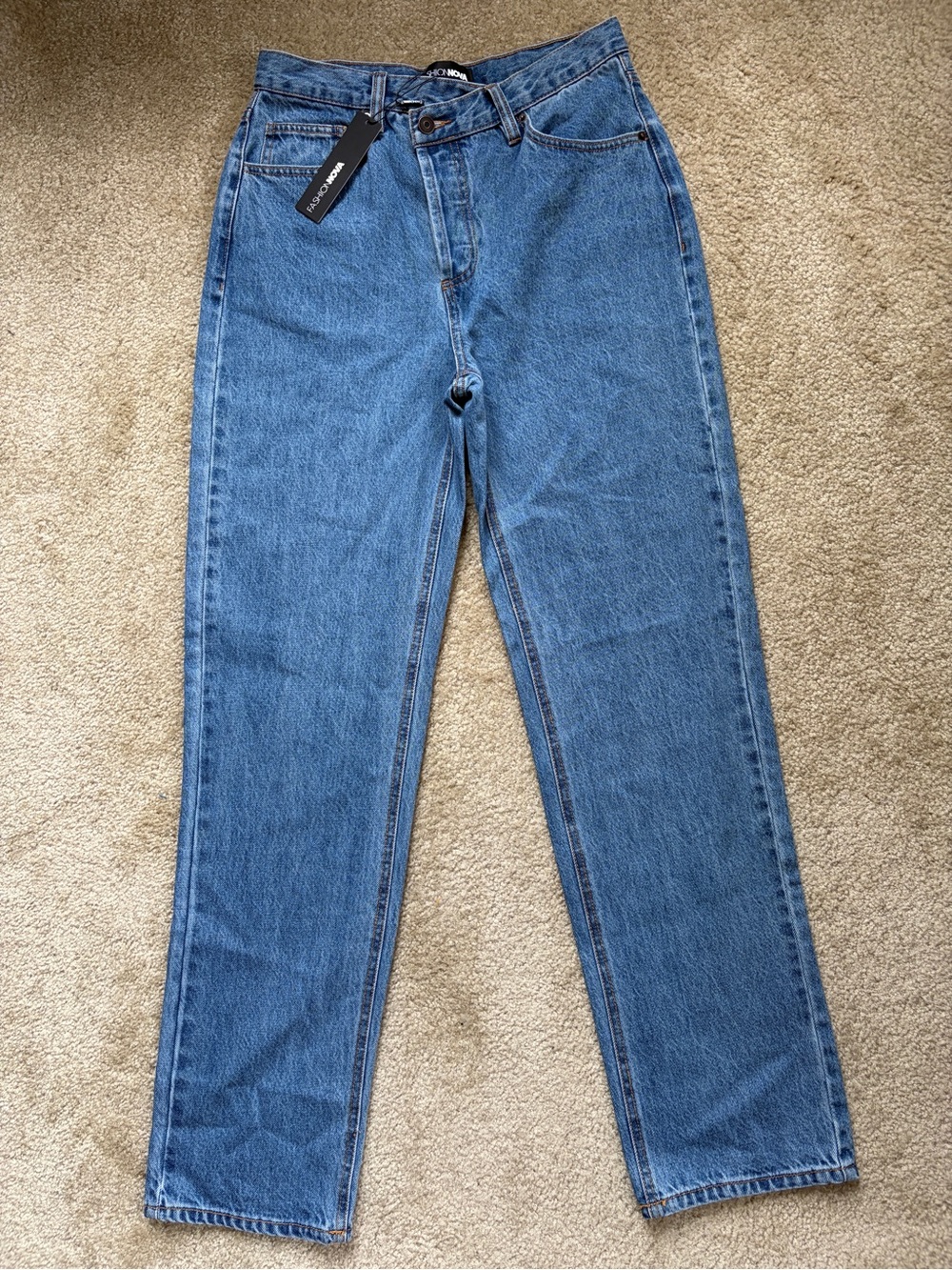 Fashion Nova Crossover Straight Leg Jeans